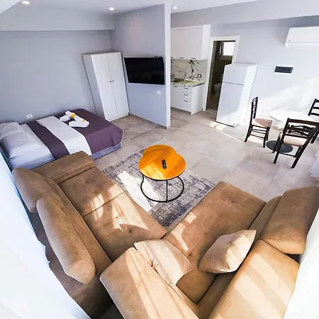 Rooftop Sweet 公寓